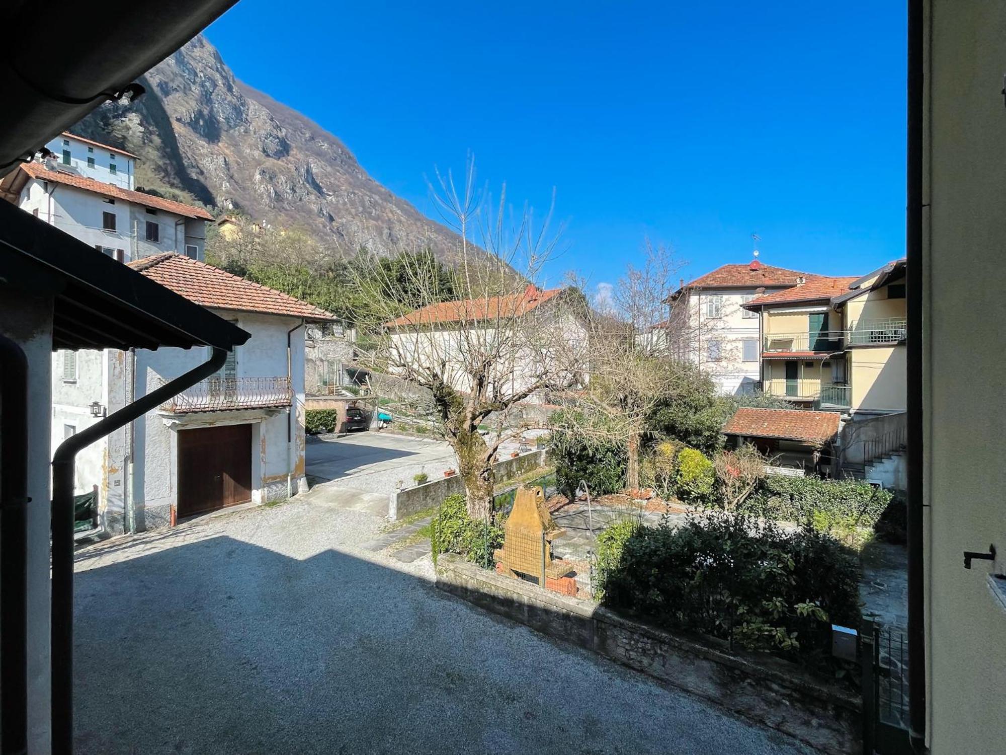 La Corte Dei Torri Loft On The Lake Oliveto Lario Экстерьер фото